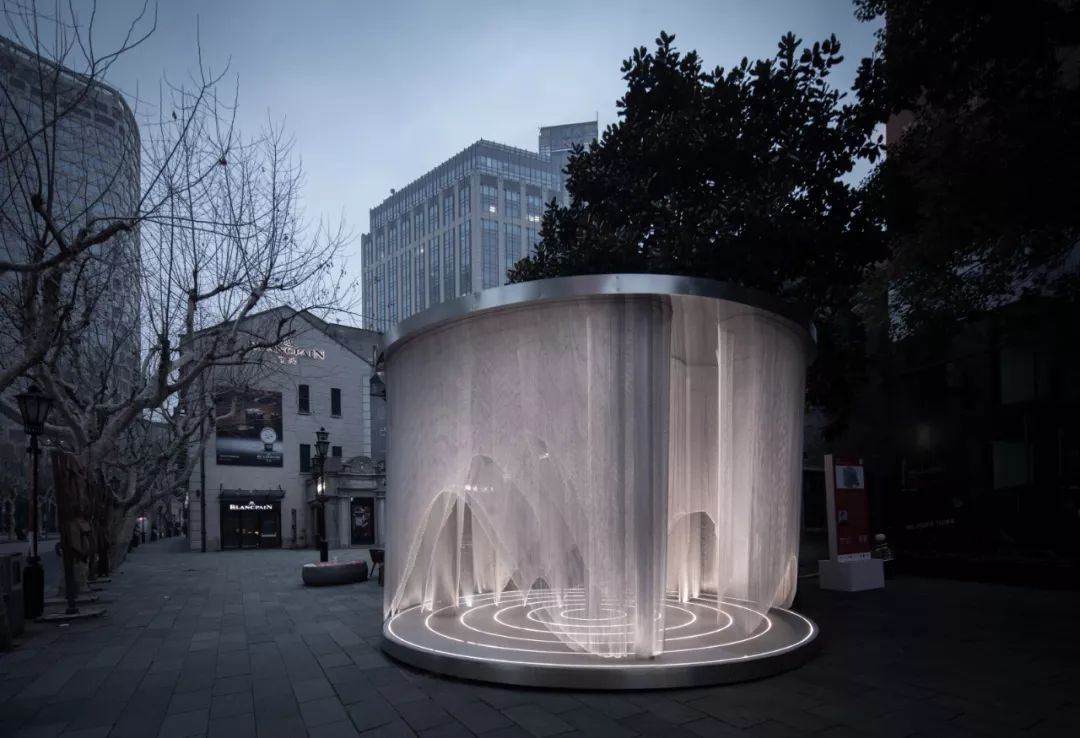 The Rise of Metal Mesh in Architecture6.png